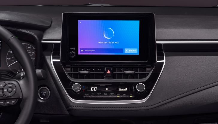 Toyota Corolla Hybrid: la gamma si amplia con la SE Infrared Edition - Foto 10 di 15