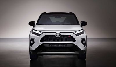 Toyota RAV4: a fine anno arriva l’allestimento GR Sport