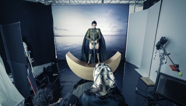 Calendario Pirelli 2023: 28 scatti e 14 modelle - Foto 26 di 39