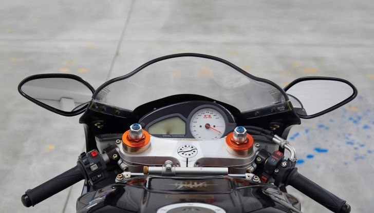 Meglio una Ducati SBK o una McLaren F1 come regalo di Natale? - Foto 19 di 51