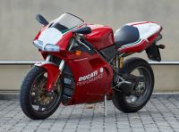 Meglio una Ducati SBK o una McLaren F1 come regalo di Natale?
