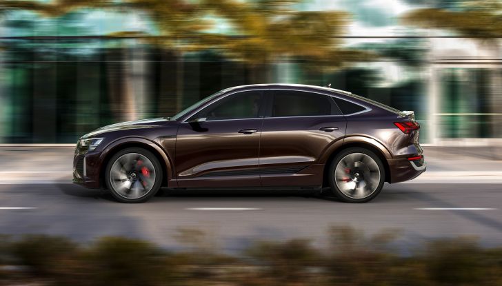 Audi charging: il nuovo servizio di ricarica elettrica Audi - Foto 1 di 8