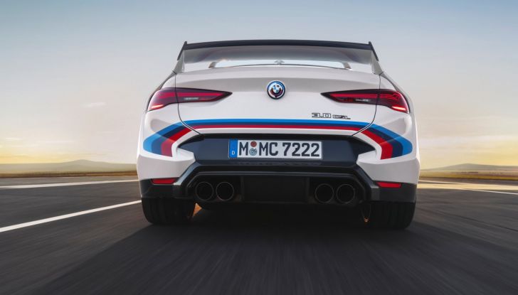 BMW 3.0 CSL: il mito degli anni ’70 è tornato in serie limitata! - Foto 14 di 23