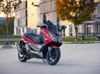 Eicma 2022: Honda Forza 125 e 350, il MY2023 è tutto nuovo