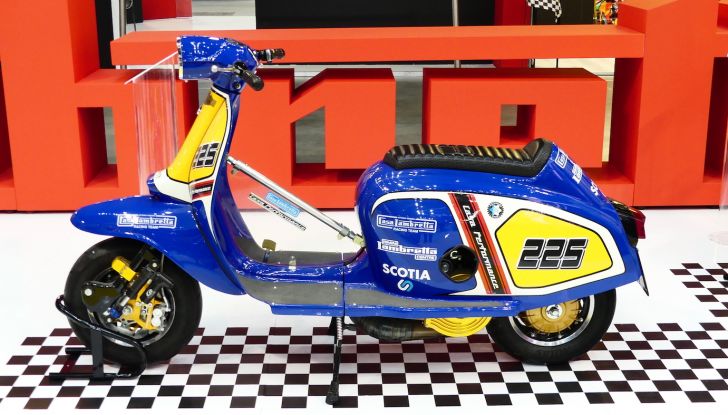 Lambretta festeggia il 75° anniversario a EICMA - Foto 2 di 18