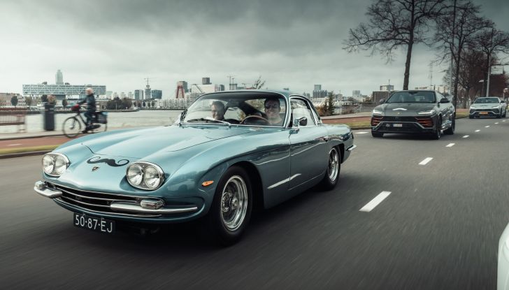 Movember: la salute maschile sfreccia al volante… di una Lamborghini! - Foto 7 di 11