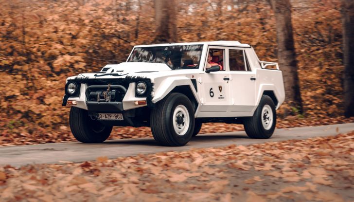 Movember: la salute maschile sfreccia al volante… di una Lamborghini! - Foto 8 di 11