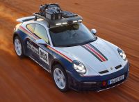 Porsche 911 Dakar: la versione da off-road pronta per le corse nel deserto