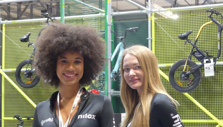 Le più belle ragazze di EICMA 2022 - Foto 17 di 28