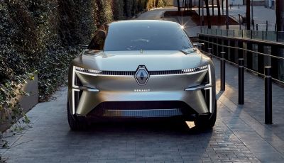 Renault al lavoro su un nuovo SUV elettrico: sarà l’erede della Espace?