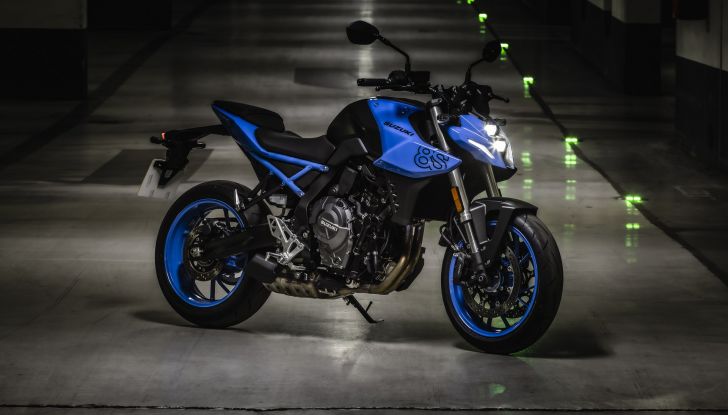 Eicma 2022: Suzuki GSX-8S, l’erede della SV650 è tutta nuova! - Foto 5 di 10