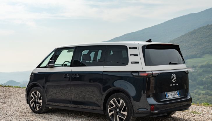 Nuovi ID. Buzz e ID. Buzz GTX a passo lungo: prezzi, motori e dimensioni - Foto 16 di 25