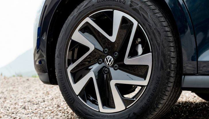 Nuovi ID. Buzz e ID. Buzz GTX a passo lungo: prezzi, motori e dimensioni - Foto 19 di 25