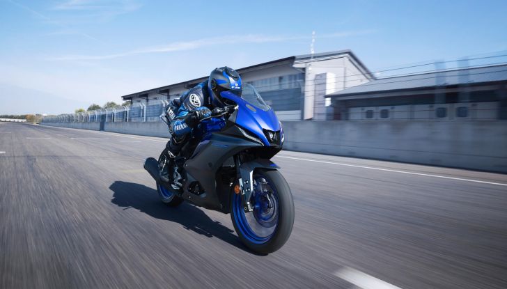 Yamaha R125 MY2023: la R1 in miniatura si aggiorna - Foto 6 di 24