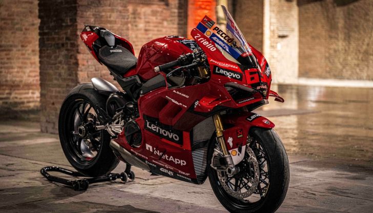 Ducati: due Panigale V4 in serie limitate per celebrare i mondiali di Bagnaia e Bautista - Foto 2 di 3