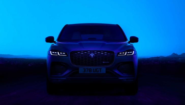 Jaguar F-Pace 2023: più autonomia per la P400e ibrida plug-in - Foto 3 di 11
