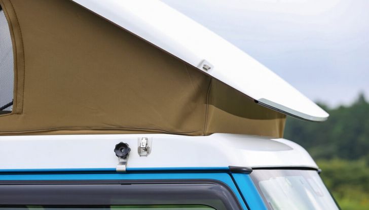 Suzuki Jimny: la giapponese Kamado lo trasforma in un camper in miniatura - Foto 10 di 11