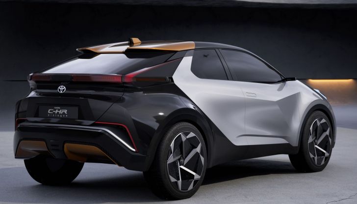 Toyota C-HR Prologue: ecco il prototipo della prossima generazione ibrida - Foto 11 di 19