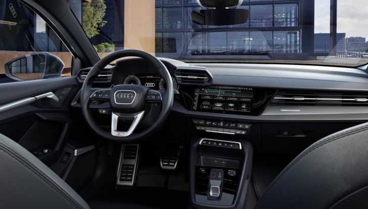Audi introduce il pacchetto Identity Black per A3, Q3 e Q5 - Foto 6 di 7