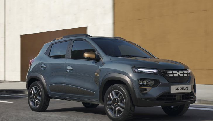 Dacia Spring: nuovo allestimento Extreme per la gamma 2023 - Foto 1 di 3
