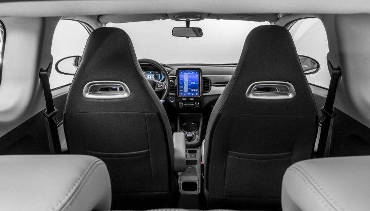 DR 1.0 EV al debutto in Italia: 300 km di autonomia e prezzi da 19.900 Euro - Foto 9 di 10