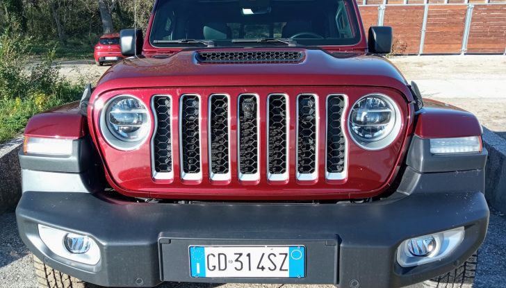 Jeep Gladiator test drive dell’infaticabile pick-up - Foto 12 di 17