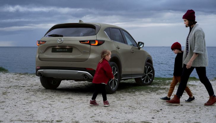 Mazda CX-5 2023: disponibile anche in versione mild-hybrid - Foto 8 di 10
