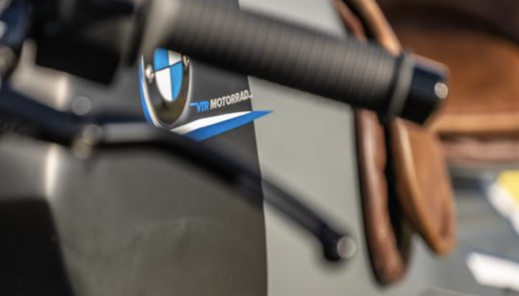 Iron Annie, la BMW R18 ispirata alla storia dell’aviazione - Foto 9 di 14