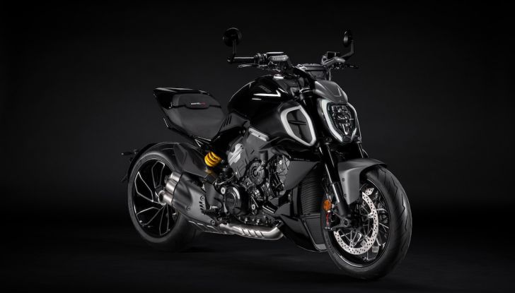 Diavel V4: più grinta e stile grazie agli accessori Ducati Performance - Foto 5 di 8