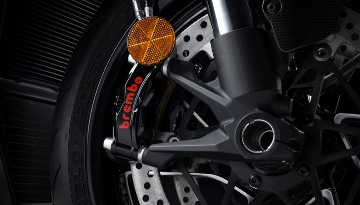 Diavel V4: più grinta e stile grazie agli accessori Ducati Performance - Foto 6 di 8