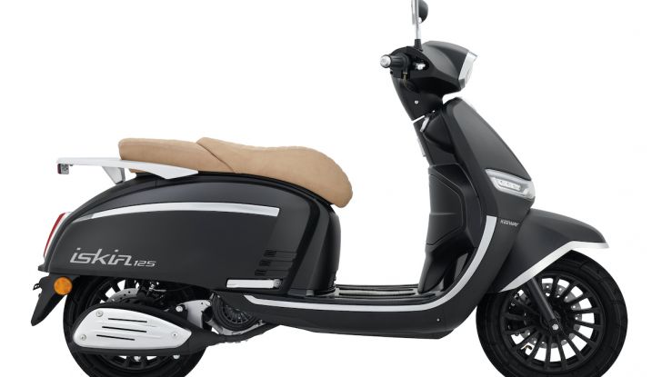 Keeway Iskia 125: lo scooter moderno in stile classic retrò - Foto 6 di 6
