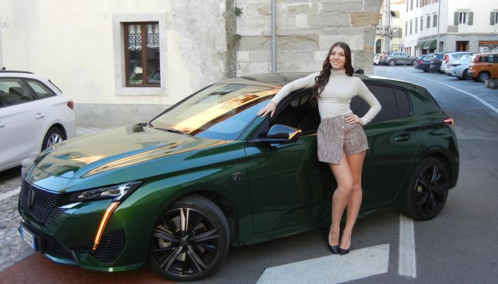 Peugeot 308 GT Plug-in Hybrid prova su strada e impressioni di guida - Foto 8 di 25