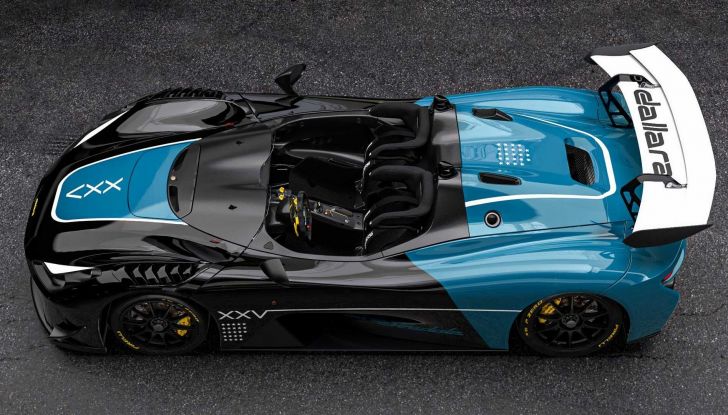 Dallara omaggia la prima vittoria a Indianapolis con due versioni speciali - Foto 5 di 7