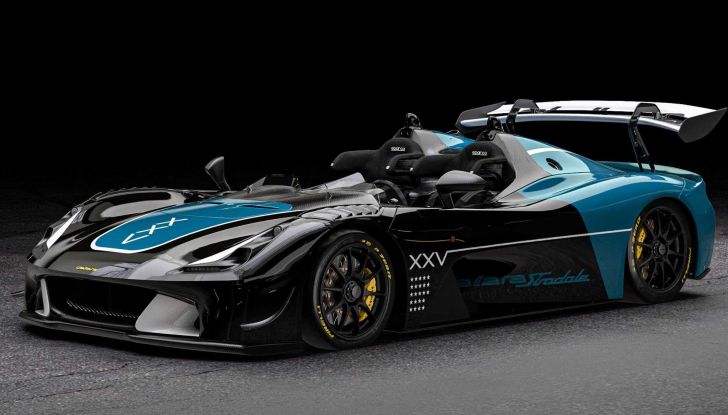 Dallara omaggia la prima vittoria a Indianapolis con due versioni speciali - Foto 7 di 7