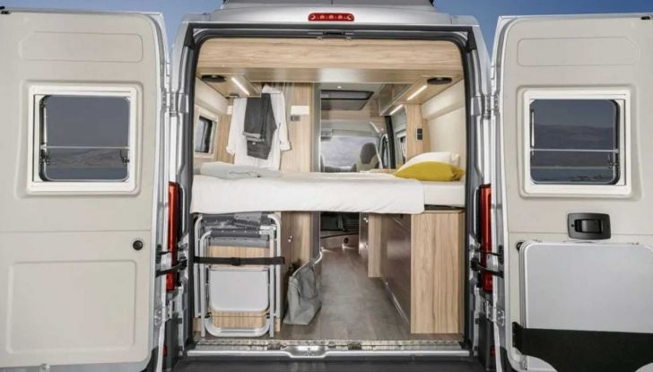 Il Ducato in versione camper rinasce con il nome di Hymer Ayers Rock - Foto 3 di 6