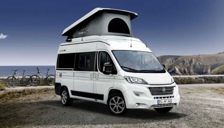 Il Ducato in versione camper rinasce con il nome di Hymer Ayers Rock - Foto 1 di 6