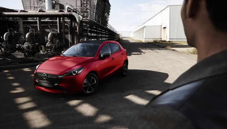 Mazda2 si aggiorna: tutte le novità del MY2023 - Foto 4 di 10