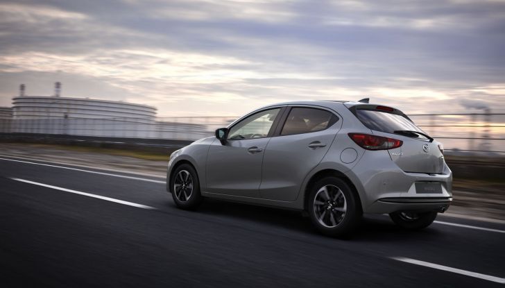 Mazda2 si aggiorna: tutte le novità del MY2023 - Foto 7 di 10