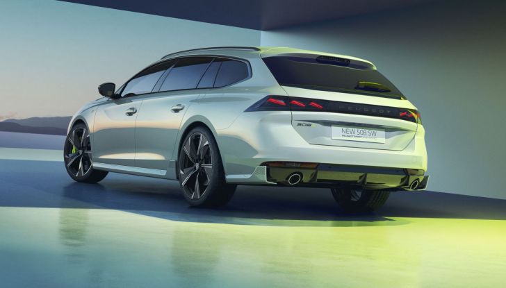 Nuova Peugeot 508: partono gli ordini in Italia da 42.170 euro - Foto 4 di 11