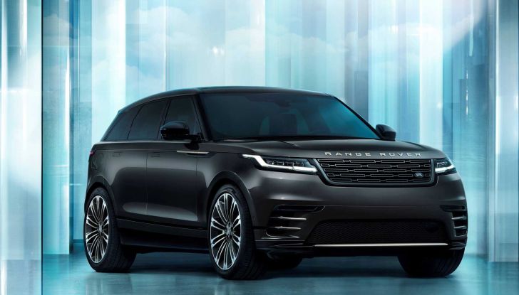 Range Rover Velar: il SUV premium si aggiorna, prezzi da 71.100 Euro - Foto 2 di 8