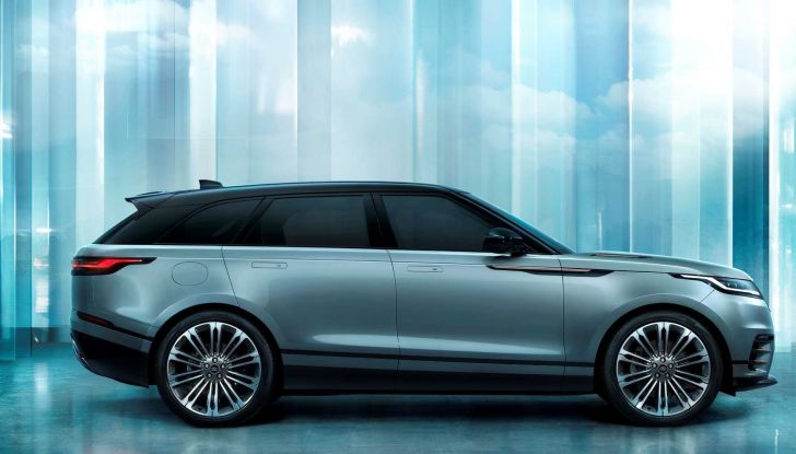 Range Rover Velar: il SUV premium si aggiorna, prezzi da 71.100 Euro - Foto 4 di 8