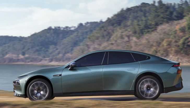 Xpeng G9 e P7: il SUV e la berlina cinesi arrivano in Europa - Foto 13 di 17
