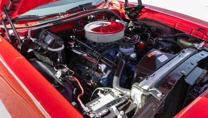 La Ford Gran Torino di Starsky & Hutch va all’asta - Foto 1 di 12