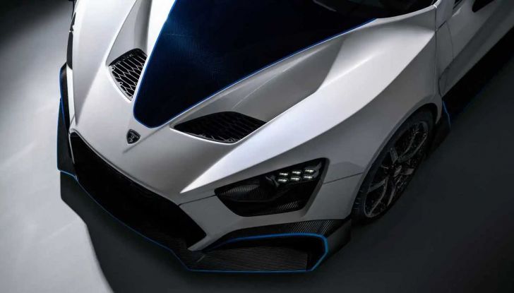Zenvo Aurora: l’hypercar ibrida V12 arriva in l’estate - Foto 1 di 6