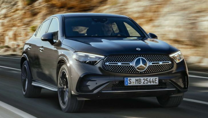 Mercedes GLC Coupé 2023: l’elettrificazione si fa elegante e raffinata - Foto 6 di 9