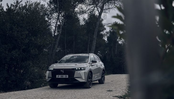 DS 4 e DS 7 si aggiornano con l’arrivo del nuovo restyling - Foto 5 di 12
