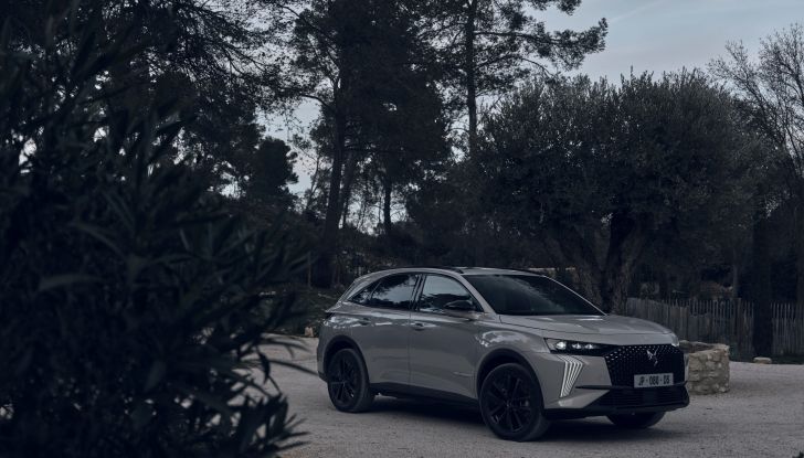 DS 4 e DS 7 si aggiornano con l’arrivo del nuovo restyling - Foto 3 di 12