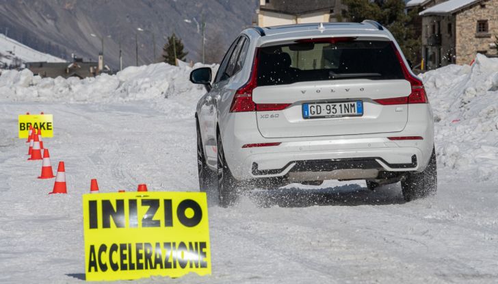 L’importanza di usare gli pneumatici invernali: dalla teoria alla pratica - Foto 15 di 42