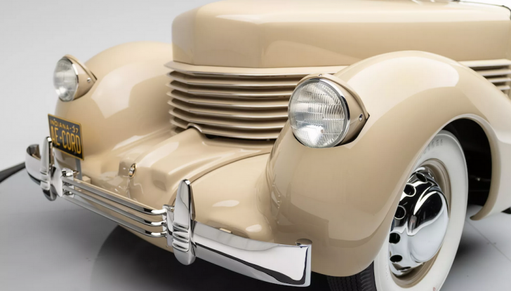 Cord 812 Phaeton del 1937, l’auto di Amelia Earhart - Foto 11 di 15