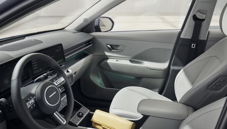 Hyundai Kona 2023: svelata la seconda generazione del B-SUV - Foto 8 di 16